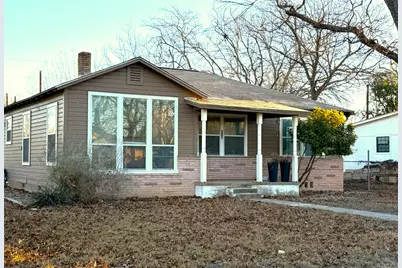 420 Stonewall Street, Kerrville, TX 78028 - Photo 1