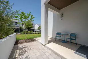 6702 Adeline Wy, Austin, TX 78746 - Photo 28