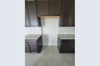 11300 Lago De Garda Drive, Austin, TX 78747 - Photo 6