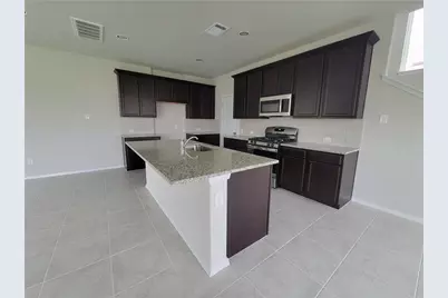 11300 Lago De Garda Drive, Austin, TX 78747 - Photo 4