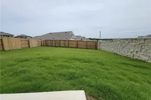 11300 Lago de Garda Dr, Austin, TX 78747 - Photo 20