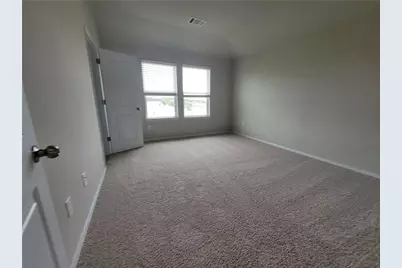 11300 Lago De Garda Drive, Austin, TX 78747 - Photo 14