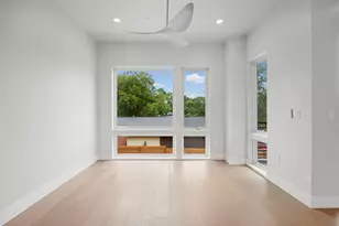 100 W Odell St, Austin, TX 78752 - Photo 10