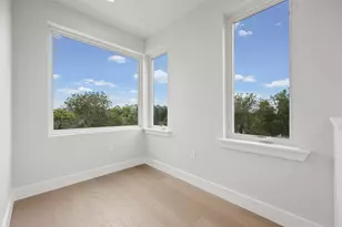 100 W Odell St, Austin, TX 78752 - Photo 16