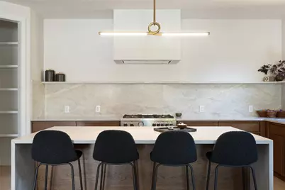 2305 E 21st Street #2, Austin, TX 78722 - Photo 2