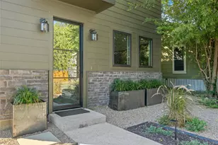 2305 E 21st St, Austin, TX 78722 - Photo 6