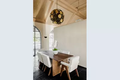 2600 Tanglewood Trail, Austin, TX 78703 - Photo 8