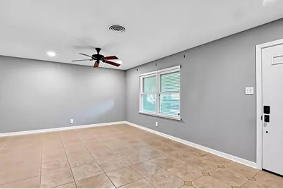 1405 Briarcliff Boulevard, Austin, TX 78723 - Photo 8