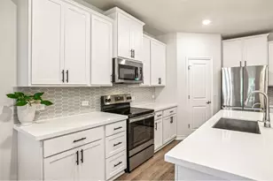 104 Terminus Trl, Liberty Hill, TX 78642 - Photo 18