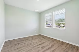 104 Terminus Trl, Liberty Hill, TX 78642 - Photo 8