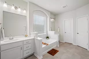 209 Mira Mesa Dr, Liberty Hill, TX 78642 - Photo 20