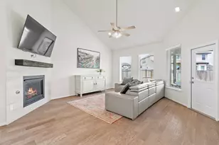 209 Mira Mesa Dr, Liberty Hill, TX 78642 - Photo 14