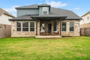 209 Mira Mesa Dr, Liberty Hill, TX 78642 - Photo 32