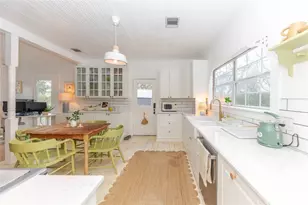 306 5th Ave, Smithville, TX 78957 - Photo 8