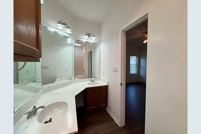 16404 Edgemere Drive, Pflugerville, TX 78660 - Photo 14