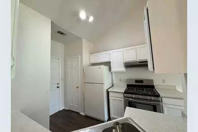 16404 Edgemere Drive, Pflugerville, TX 78660 - Photo 26