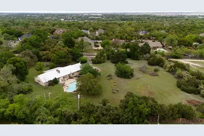 15 Wildflower Trail, Round Rock, TX 78664 - Photo 4