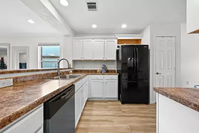 7620 Cayenne Lane, Austin, TX 78741 - Photo 12