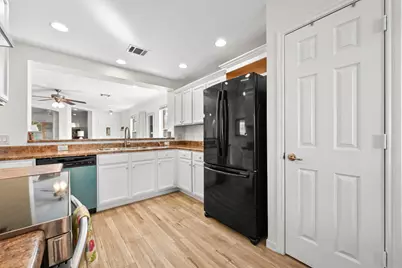 7620 Cayenne Lane, Austin, TX 78741 - Photo 14