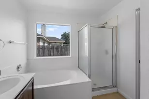 114 Gainer Dr, Hutto, TX 78634 - Photo 24