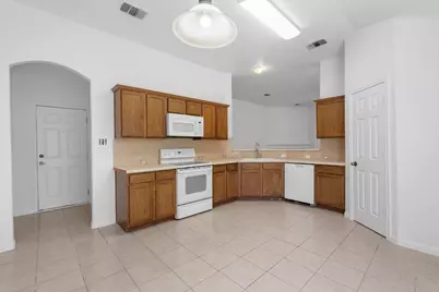 114 Gainer Drive, Hutto, TX 78634 - Photo 6