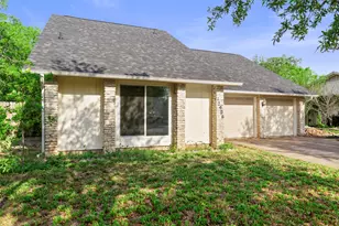 12906 Irongate Ave, Austin, TX 78727 - Photo 2