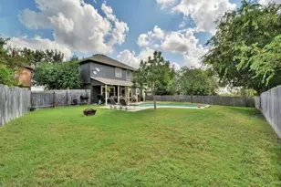 1610 Jennifer Ct, Round Rock, TX 78664 - Photo 2