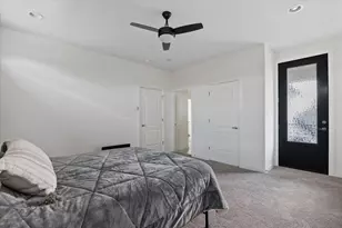 136 W Castlebriar Dr, Granite Shoals, TX 78654 - Photo 32