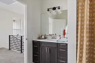 136 W Castlebriar Dr, Granite Shoals, TX 78654 - Photo 30