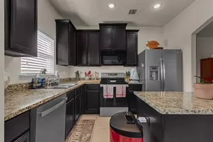 19700 Woodrow Wilson St, Manor, TX 78653 - Photo 10