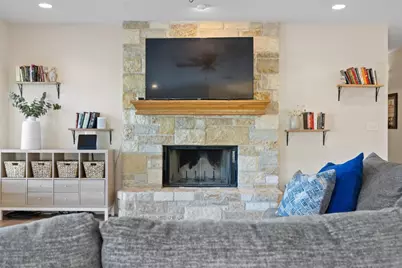 104 Kings Way Drive, Cottonwood Shores, TX 78657 - Photo 20