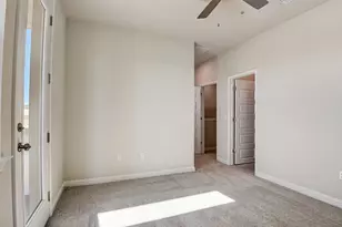 8209 Springsteen Dr, Austin, TX 78744 - Photo 8