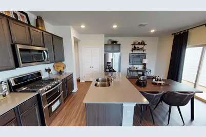 8209 Springsteen Drive, Austin, TX 78744 - Photo 10