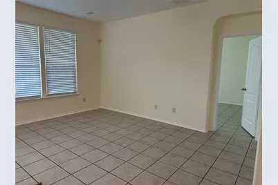 13904 Lyndon B Johnson Street, Manor, TX 78653 - Photo 6