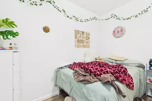 911 W 22nd St, Austin, TX 78705 - Photo 10