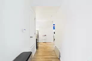 911 W 22nd St, Austin, TX 78705 - Photo 8