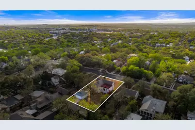 2009 Travis Heights Boulevard, Austin, TX 78704 - Photo 32