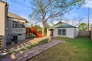 2009 Travis Heights Blvd, Austin, TX 78704 - Photo 26