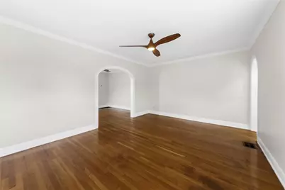 2009 Travis Heights Boulevard, Austin, TX 78704 - Photo 6