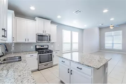 921 Medina Way, Leander, TX 78641 - Photo 10