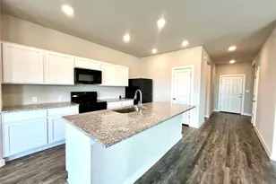 20103 Park Strip, Lago Vista, TX 78645 - Photo 6