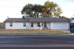 913 Seventh St, Lexington, TX 78947 - Photo 30