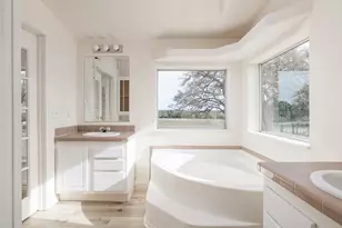 1547 Lost Trail, New Braunfels, TX 78132 - Photo 14