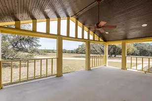 1547 Lost Trail, New Braunfels, TX 78132 - Photo 4