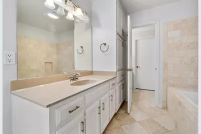 5803 Sandalwood Hollow, Austin, TX 78731 - Photo 12