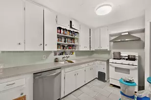 108 W Croslin St, Austin, TX 78752 - Photo 28