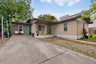 108 W Croslin St, Austin, TX 78752 - Photo 2