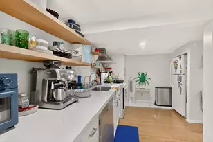 108 W Croslin St, Austin, TX 78752 - Photo 14