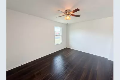 201 Camellia Drive, Hutto, TX 78634 - Photo 10