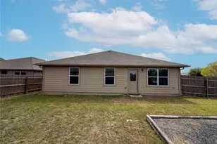 201 Camellia Dr, Hutto, TX 78634 - Photo 22